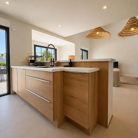 Prestige N10 - Piscine - 6 Personnes Vila