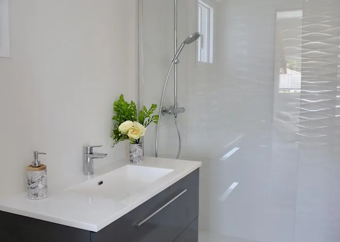 Prestige N10 - Piscine - 6 Personnes *